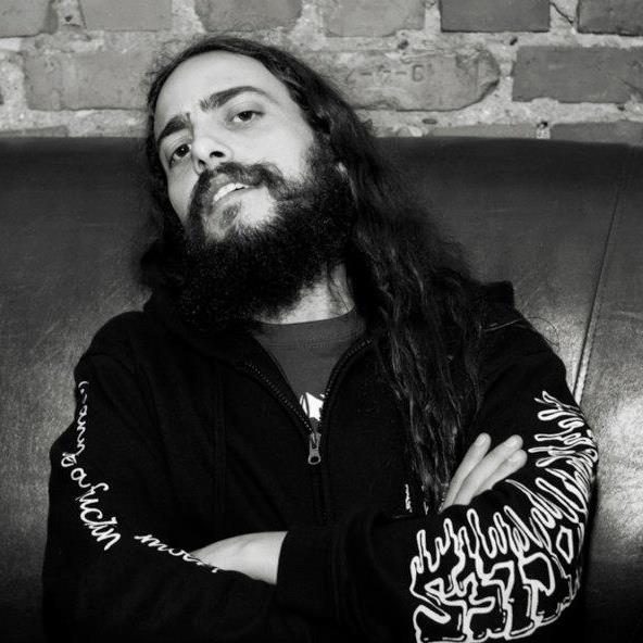 Mihai „Coro” Caraveteanu (Axa Valaha Productions) se afla internat in spital si are nevoie de ajutorul nostru